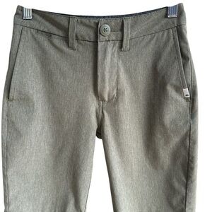 QUIKSILVER Boys Size 10, 23” Amphibian Shorts 18”